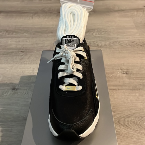 Nike SERENA WILLIAMS DESIGN - Picture 10 of 11